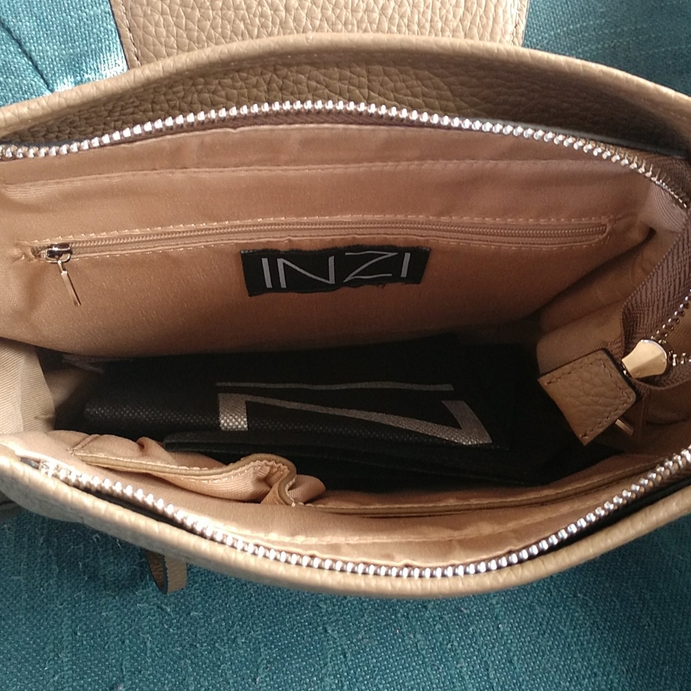 Handbag - Picture 3 of 3